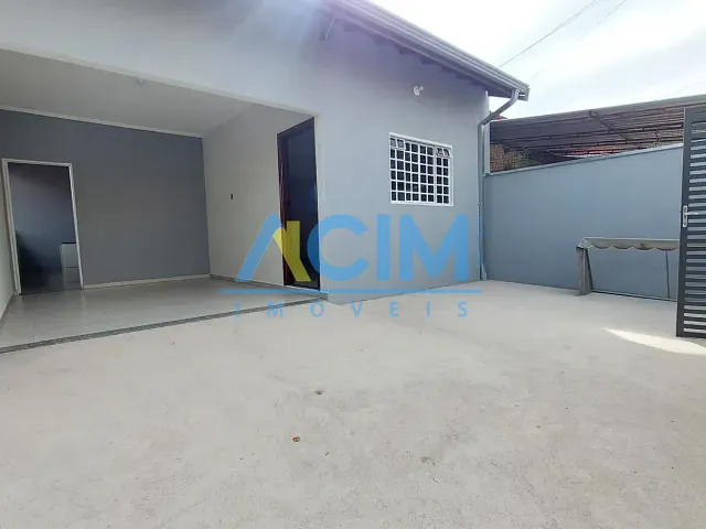 Casa com 250m² 2 quartos e 1 banheiro, para alugar, no bairro Nova Jaguariúna em Jaguariúna