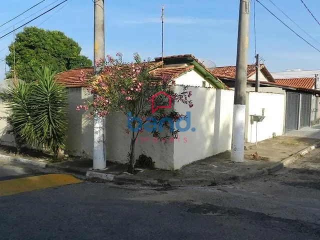 Casa com 143m² 2 quartos e 1 banheiro, à venda, no bairro Vila Manduquinha em Porto Feliz