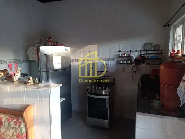 Casa com 600m² 3 quartos e 2 banheiros, à venda, no bairro Jardim Vera Cruz em Sorocaba