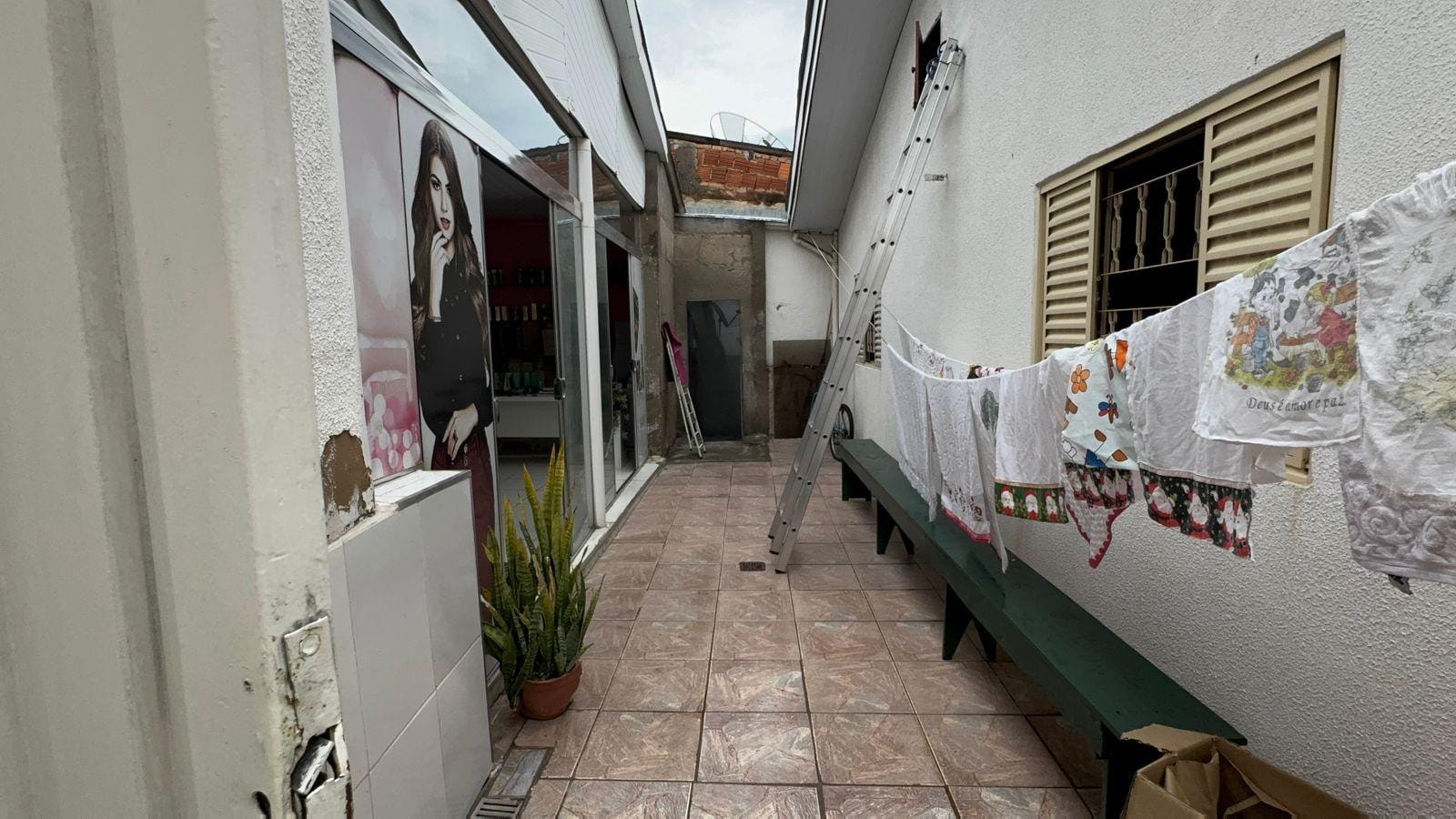 Casa à venda com 3 quartos, 130m² - Foto 6