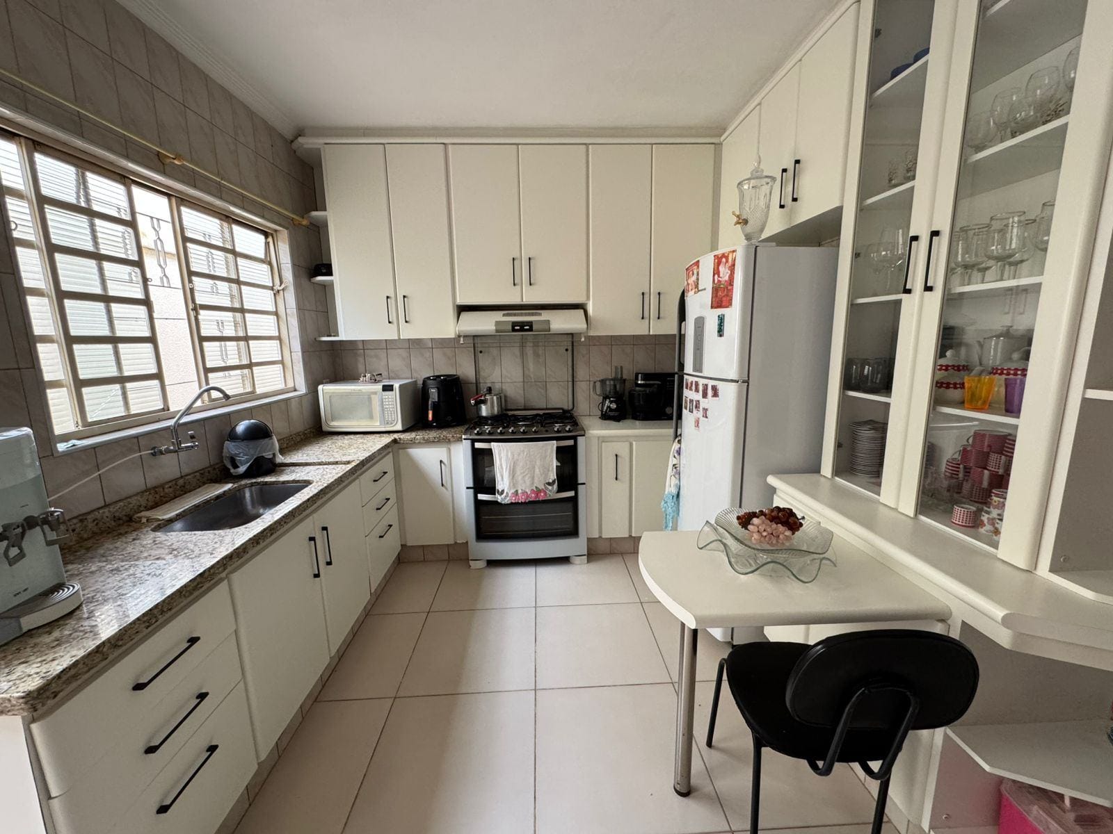 Casa à venda com 3 quartos, 130m² - Foto 28
