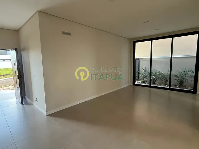 Casa com 251m² 4 quartos e 4 banheiros, à venda, no bairro Parque Tauá em Londrina