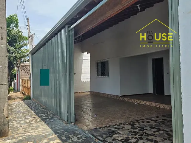 Casa 3 quartos e 2 banheiros, à venda, no bairro Pozzobon em Votuporanga