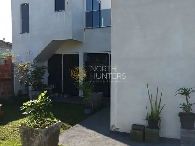 Casa com 100m² 2 quartos e 2 banheiros, à venda, no bairro Vila Nova em Joinville