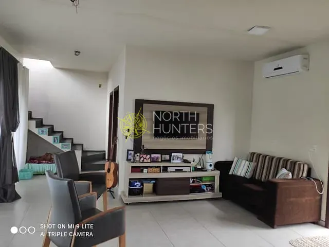 Casa com 100m² 2 quartos e 2 banheiros, à venda, no bairro Vila Nova em Joinville