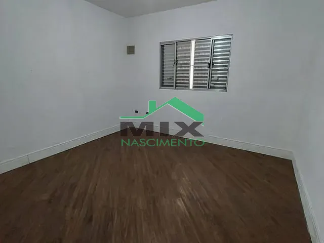 Casa com 120m² 2 quartos e 2 banheiros, para alugar, no bairro Taboão em São Bernardo do Campo
