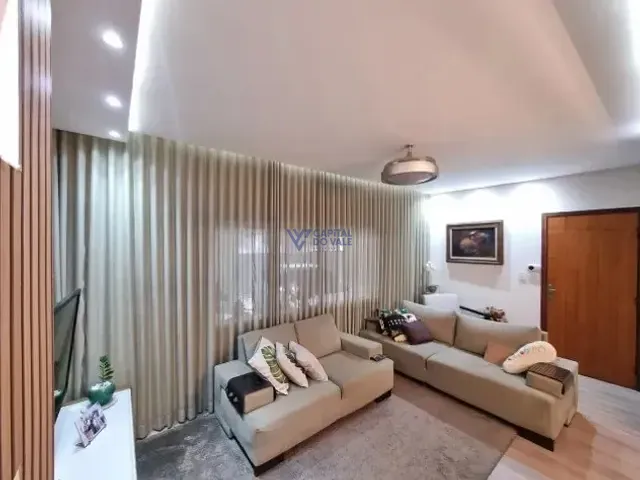 Casa com 250m² 3 quartos e 3 banheiros, à venda, no bairro Jardim das Indústrias em São José dos Campos