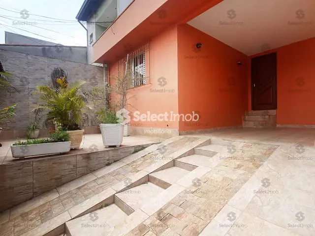 Casa com 204m² 2 quartos e 1 banheiro, à venda, no bairro Parque São Vicente em Mauá