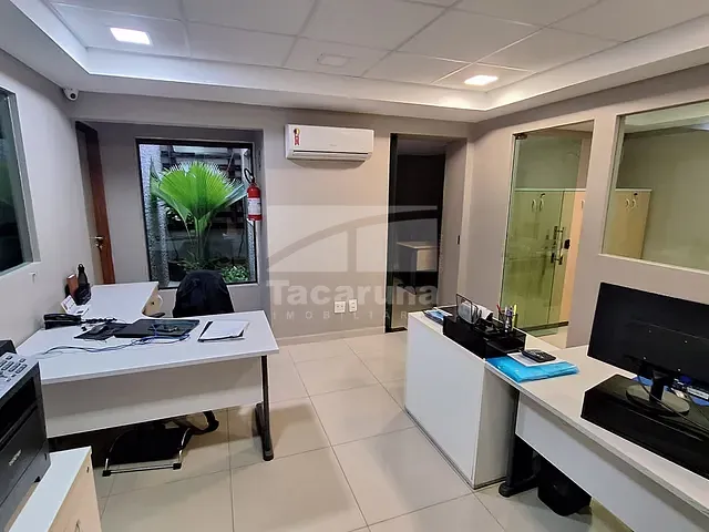 Casa com 387m², à venda, no bairro Poço em Recife