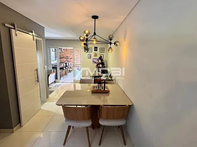Casa 3 quartos e 3 banheiros, à venda, no bairro Jardim Carolina em Jundiaí