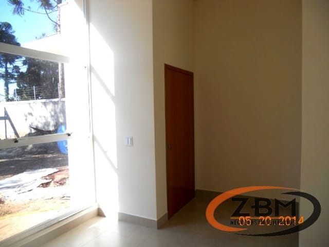 Foto do Casa - Casa para Locação em condômino, 03 Quartos (01 suíte e 02 demi), Churrasqueira, Armarios, 02 Vagas, 130M², Royal Maison, Londrina - PR | ZBM NEGOCIOS IMOBILIARIOS