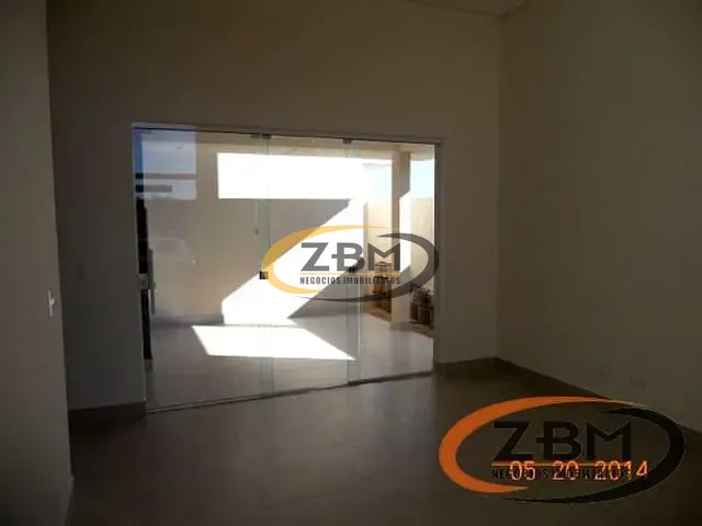 Casa com 145m² 3 quartos e 3 banheiros, à venda ou para alugar, no bairro Royal Park Residence & Resort em Londrina