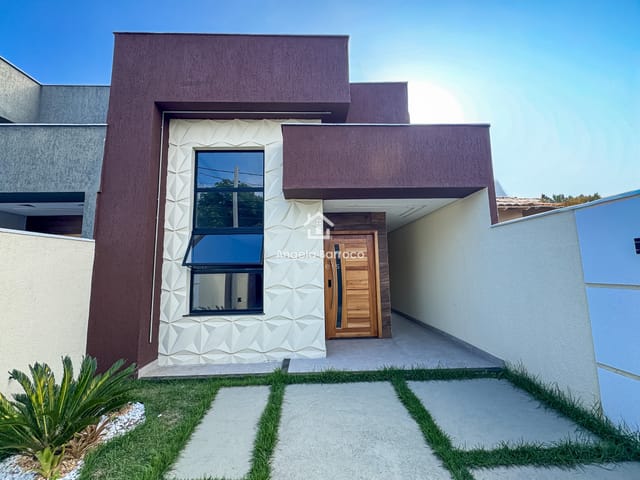 Casa 3 quartos e 3 banheiros, à venda, no bairro Praia de Itaipuaçu (Itaipuaçu) em Maricá