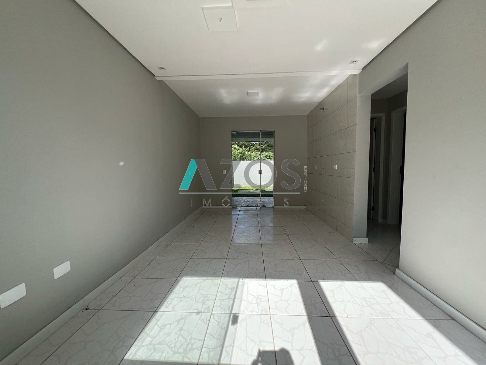 Casa à venda com 3 quartos, 55m² - Foto 7