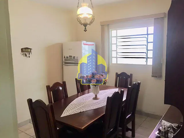 Casa com 313m² 3 quartos e 2 banheiros, à venda, no bairro Cipava em Osasco