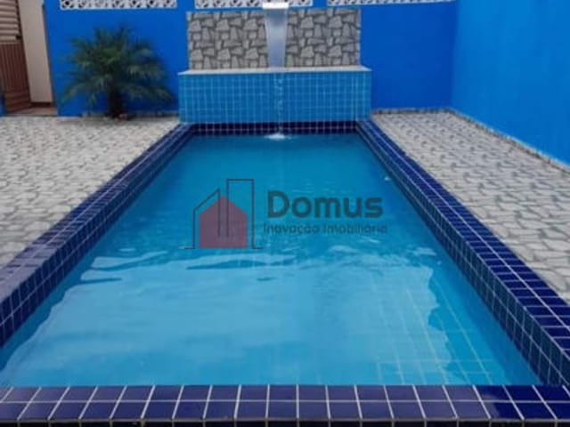 Casa com 200m², à venda, no bairro Parque das Palmeiras em Pindamonhangaba