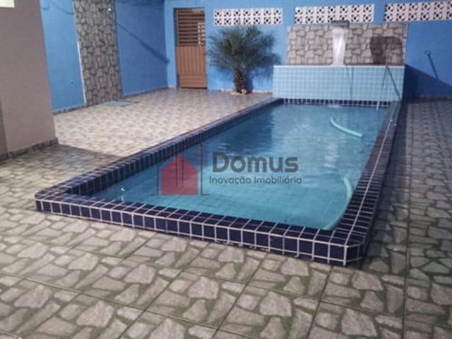 Casa com 200m², à venda, no bairro Parque das Palmeiras em Pindamonhangaba