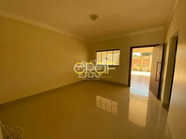 Casa 3 quartos e 2 banheiros, à venda, no bairro Parque Vila Verde em Formosa