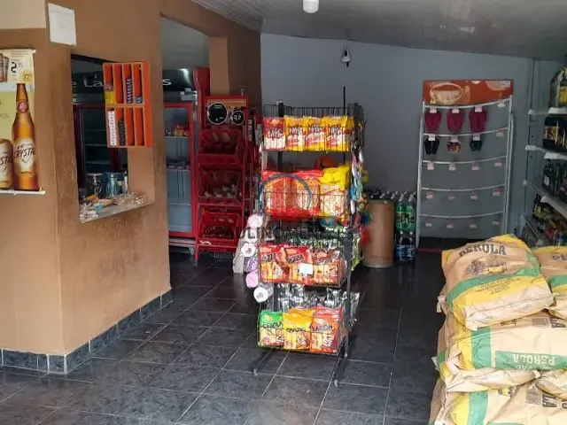 Casa com 140m² 2 quartos e 1 banheiro, à venda, no bairro Conjunto Habitacional Trabalhadores em Santa Bárbara D'Oeste