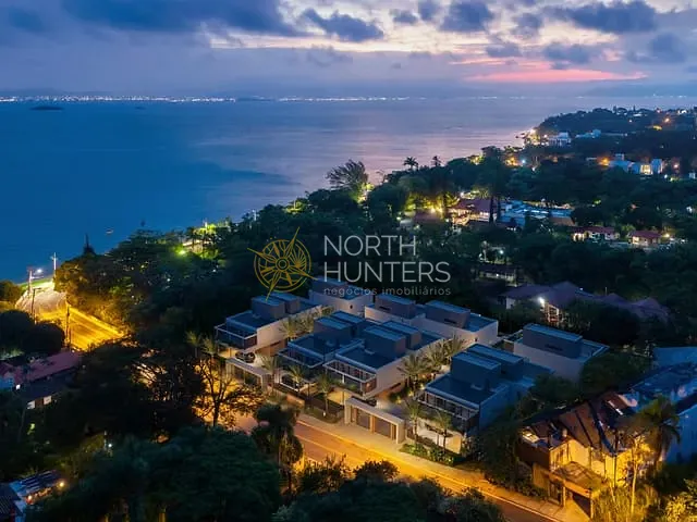 Casa com 287m² 3 quartos e 4 banheiros, à venda, no bairro Cacupé em Florianópolis