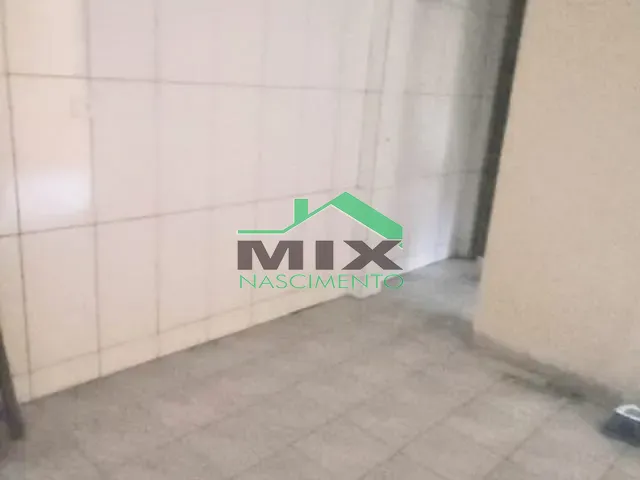 Casa 1 quarto e 1 banheiro, para alugar, no bairro Taboão em Diadema