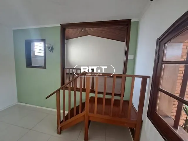 Casa com 650m² 3 quartos e 4 banheiros, à venda, no bairro Jardim Madalena em Campinas