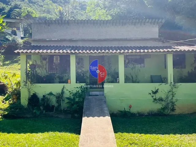 Casa 4 quartos e 2 banheiros, à venda, no bairro Paiol em Guapimirim