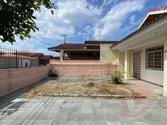 Casa com 250m² 2 quartos e 2 banheiros, à venda, no bairro Real em Praia Grande