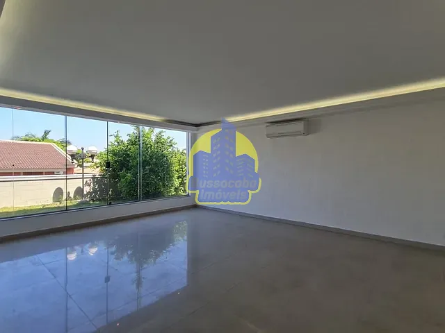 Casa com 850m² 4 quartos e 8 banheiros, à venda, no bairro Alphaville em Santana de Parnaíba