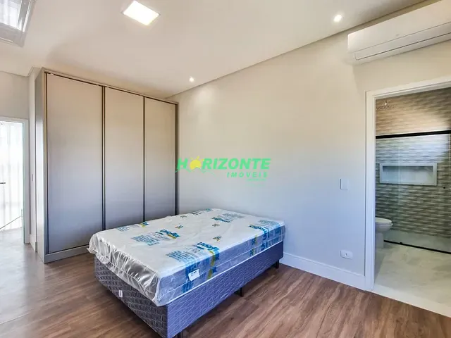 Casa com 540m² 5 quartos e 6 banheiros, à venda ou para alugar, no bairro Condomínio Residencial Alphaville em São José dos Campos