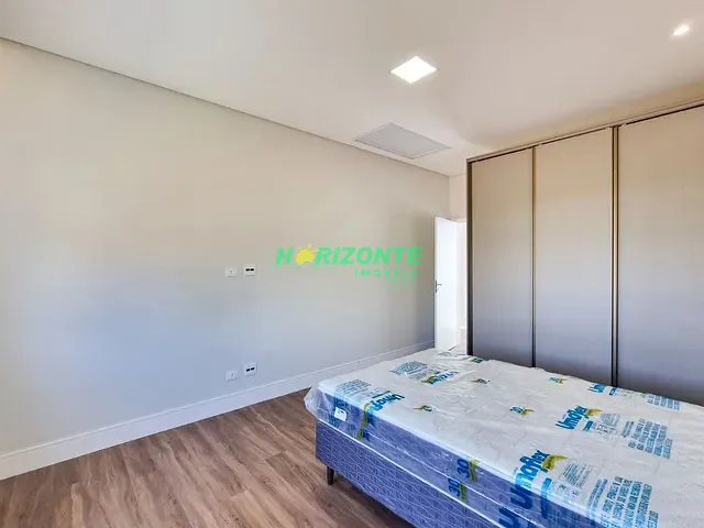 Casa com 540m² 5 quartos e 6 banheiros, à venda ou para alugar, no bairro Condomínio Residencial Alphaville em São José dos Campos