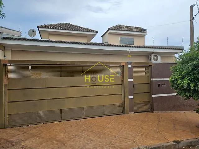 Casa com 240m² 3 quartos e 1 banheiro, à venda, no bairro Parque Residencial do Lago em Votuporanga