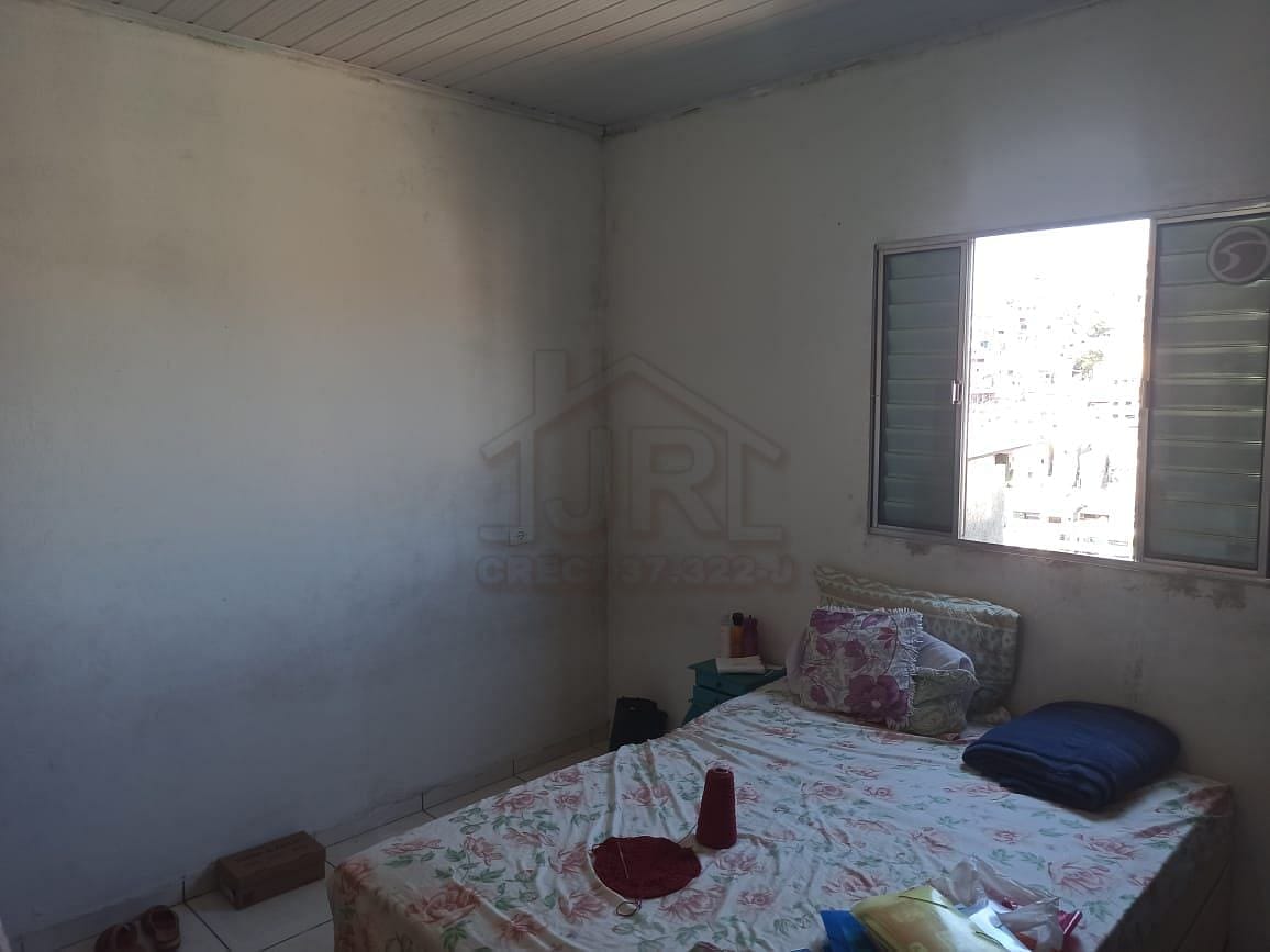 Casa à venda com 2 quartos, 125m² - Foto 11