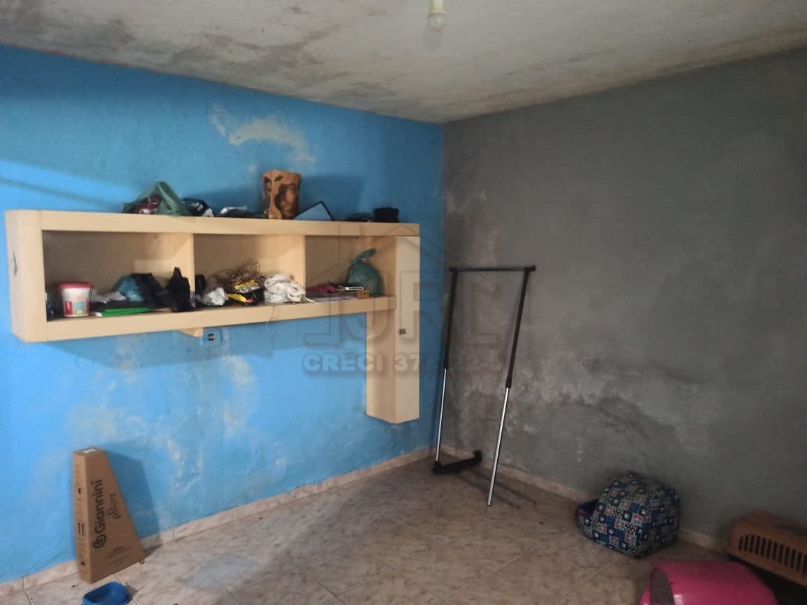 Casa à venda com 2 quartos, 125m² - Foto 8