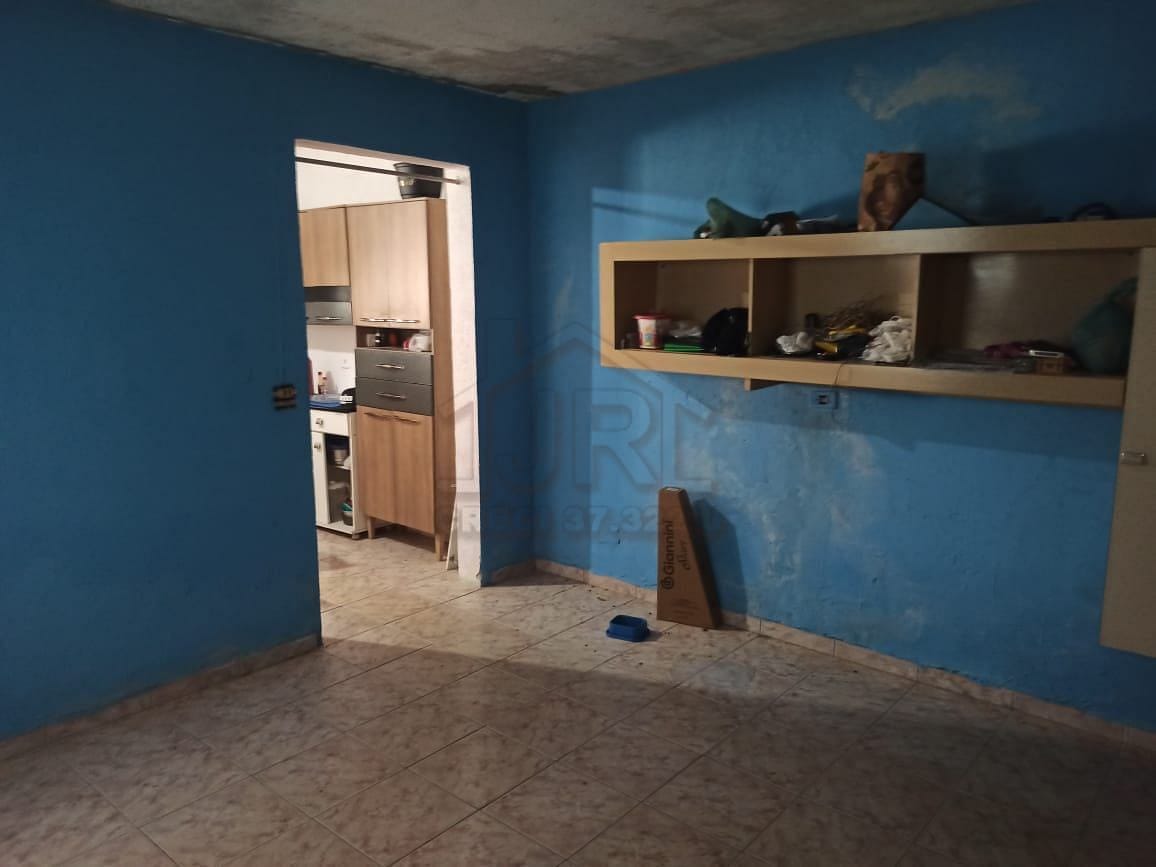 Casa à venda com 2 quartos, 125m² - Foto 7