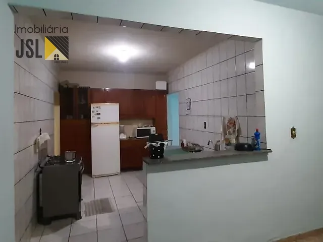 Casa com 140m² 1 quarto e 1 banheiro, à venda, no bairro Borda da Mata em Caçapava