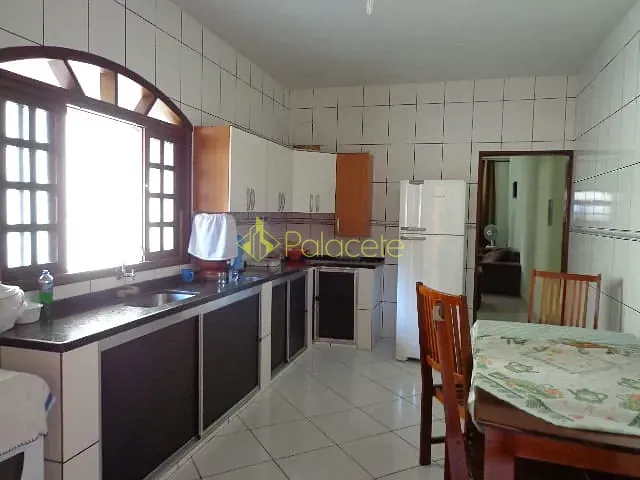 Casa com 125m² 2 quartos e 2 banheiros, à venda, no bairro Beta em Pindamonhangaba
