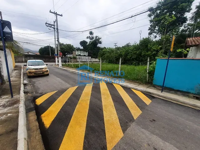 Casa 4 quartos e 4 banheiros, à venda, no bairro São José do Imbassaí em Maricá