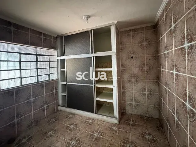 Casa com 200m² 4 quartos e 2 banheiros, à venda, no bairro Conjunto Habitacional Padre Anchieta em Campinas