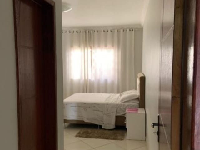 Casa com 200m² 4 quartos e 4 banheiros, à venda, no bairro Parque Aeroporto em Macaé