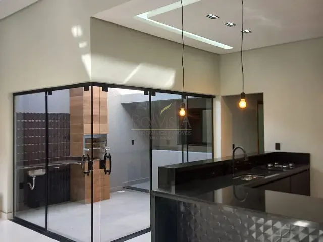 Casa 3 quartos e 2 banheiros, à venda, no bairro Residencial Piemonte em Bragança Paulista