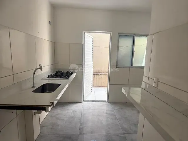 Casa 2 quartos e 2 banheiros, à venda, no bairro Verdecap em Teresina