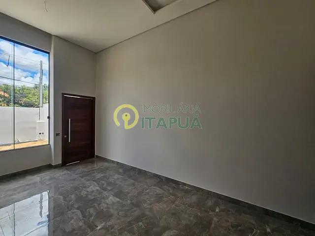 Casa com 202m² 3 quartos e 4 banheiros, à venda, no bairro Aeroporto em Londrina