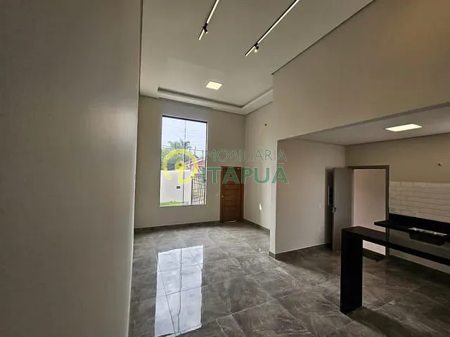 Casa com 202m² 3 quartos e 4 banheiros, à venda, no bairro Aeroporto em Londrina