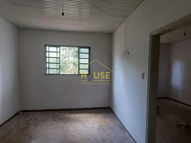 Casa com 340m² 3 quartos e 1 banheiro, à venda, no bairro Santa Eliza em Votuporanga