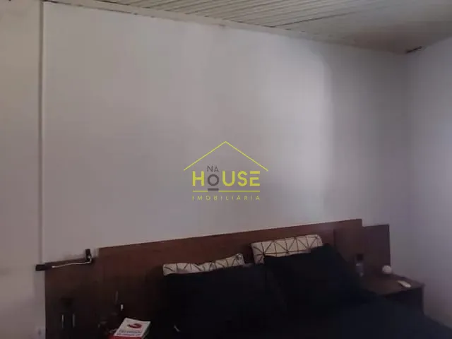 Casa com 340m² 3 quartos e 1 banheiro, à venda, no bairro Santa Eliza em Votuporanga