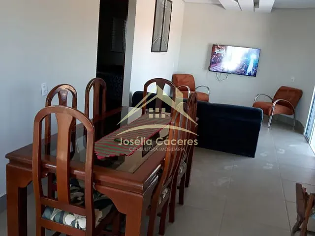 Casa com 684m² 4 quartos e 5 banheiros, à venda, no bairro Centro em Chapada Dos Guimarães