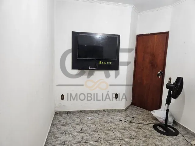 Casa com 400m² 2 quartos e 1 banheiro, à venda, no bairro Centro em Artur Nogueira