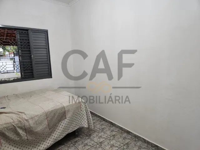 Casa com 400m² 2 quartos e 1 banheiro, à venda, no bairro Centro em Artur Nogueira