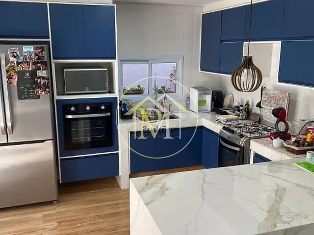 Casa com 150m² 3 quartos e 3 banheiros, à venda, no bairro Parque São Bento em Sorocaba